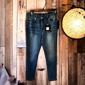 Tahari Women’s 6 Jamie Roll Cuff Skinny Jeans Medium Wash Stretch Denim New